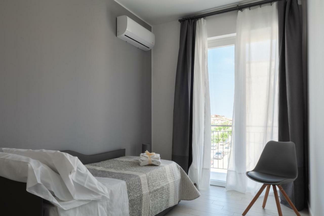 House 103 Rent Apartment Капо-д'Орландо Экстерьер фото